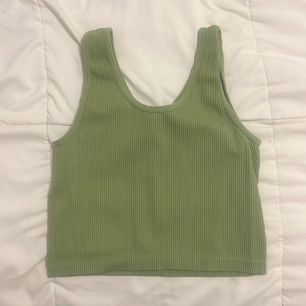 Green ribbed tank